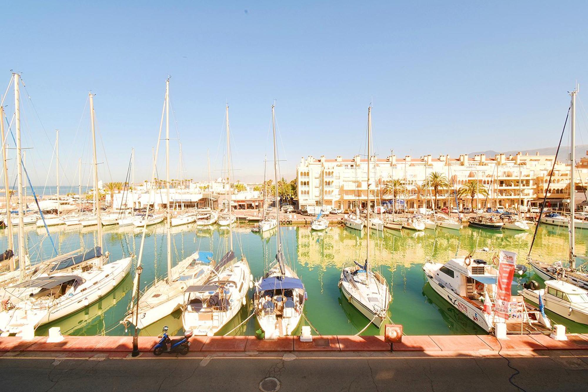 Expoholidays - Galeon Puerto Deportivo Almerimar Kültér fotó